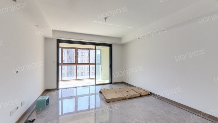 万科·尚城家园二手房实景图