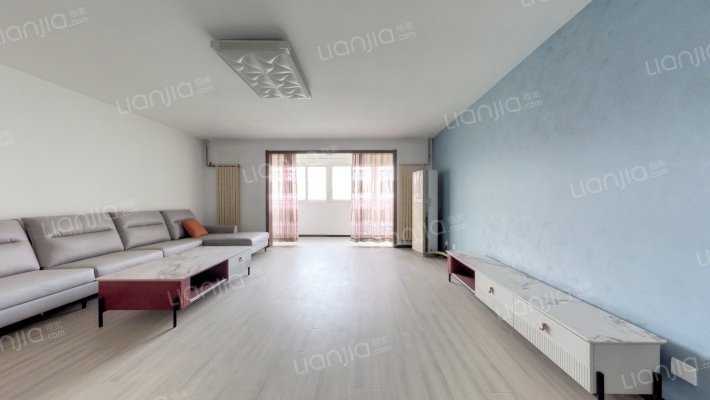 牛背梁自然保护区管理局家属院二手房实景图