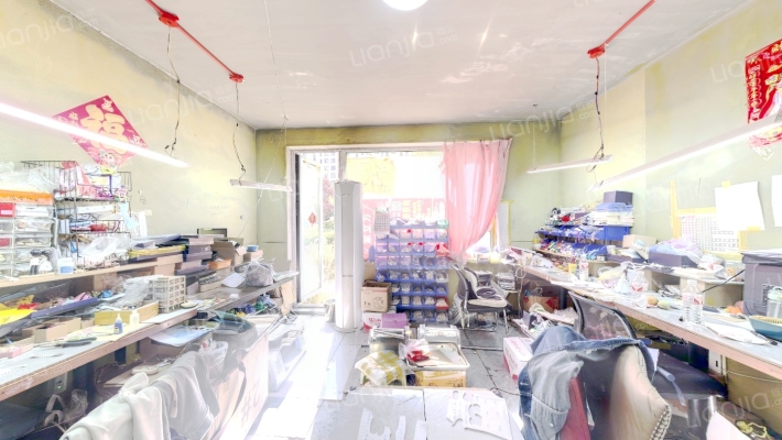 万盛珑玺B区二手房实景图