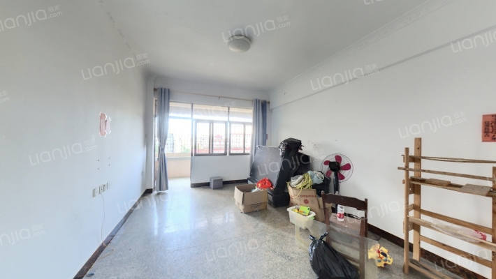 新桥路二手房实景图