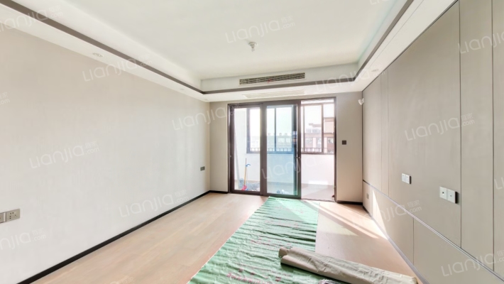 玖云府二手房实景图