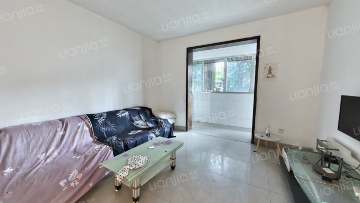 迎宾路400号二手房实景图