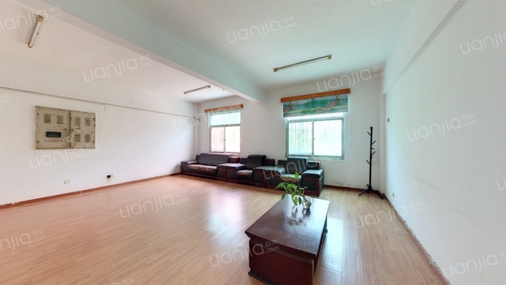 五纬路168号二手房实景图