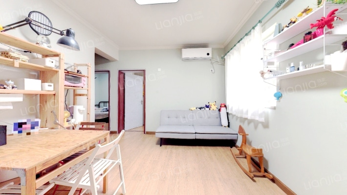 龙城花园二手房实景图