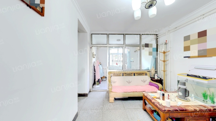 铁3中宿舍二手房实景图