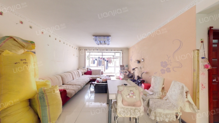 田园牧歌二手房实景图