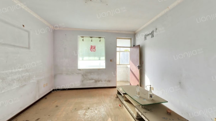 勤劳街甲院二手房实景图