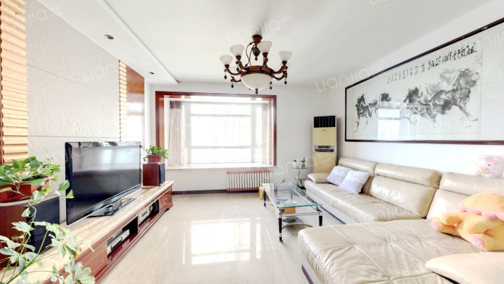 民主小区二手房实景图