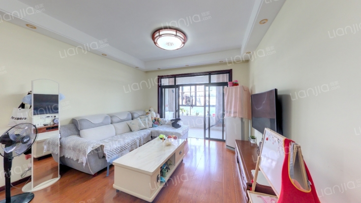 君悦青山湖二手房实景图