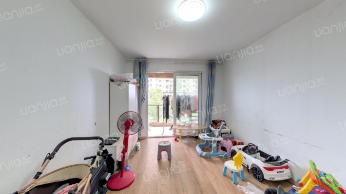 江湾国际中心二手房实景图