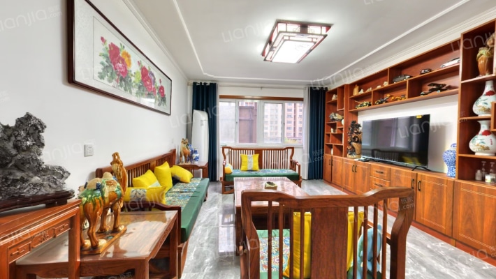 翡翠杏山二手房实景图