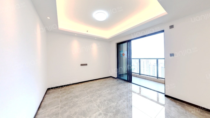 龙湖越秀傲云二手房实景图