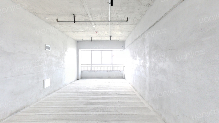 绿地瀛海二手房实景图