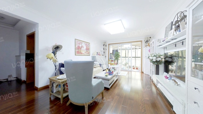 中锐龙湾1号二手房实景图