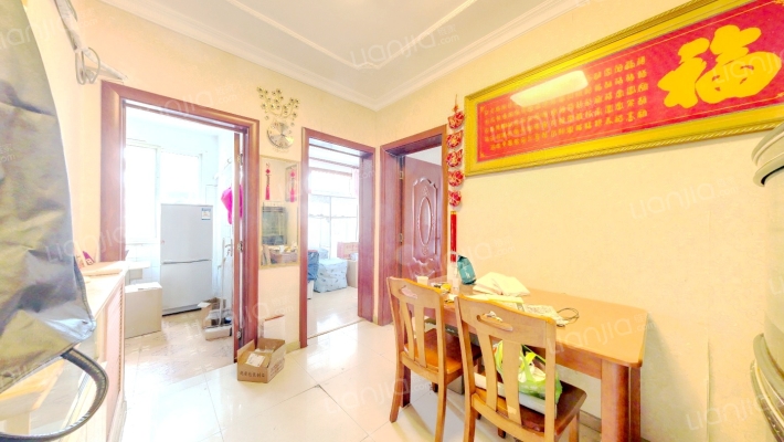 海岸路二手房实景图