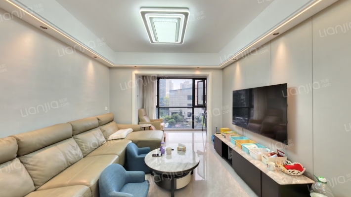 卓锦万黛二手房实景图