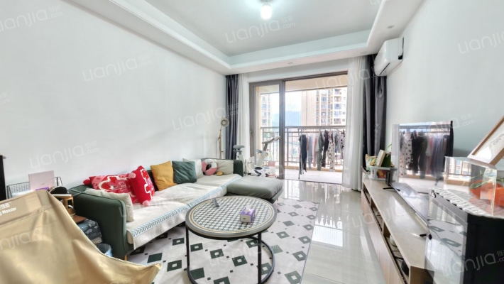 龙光城北五期二手房实景图