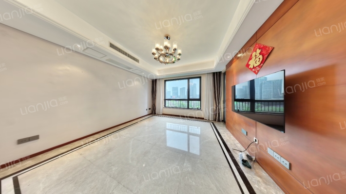 仁恒江湾城三期二手房实景图