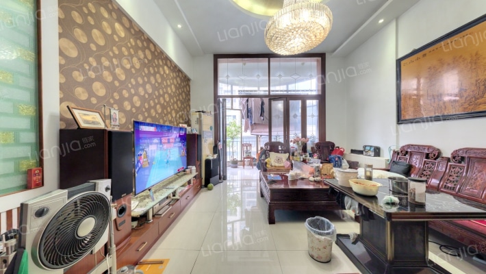 春江滴翠二手房实景图