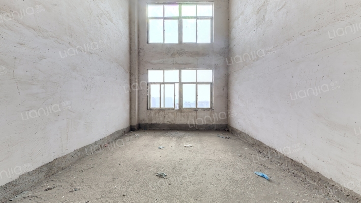 鸿盛花园二手房实景图