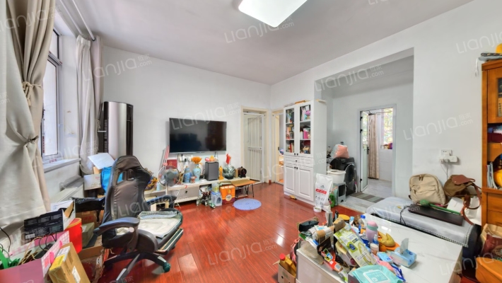 湖北省体育局小龟山居民区二手房实景图