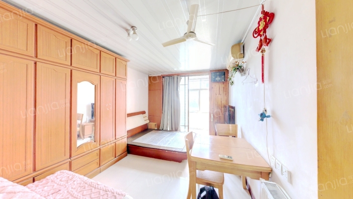 三牌楼大街二手房实景图