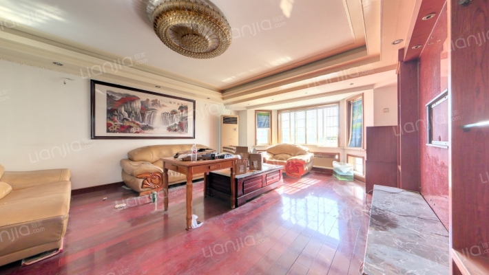 中成公寓二手房实景图