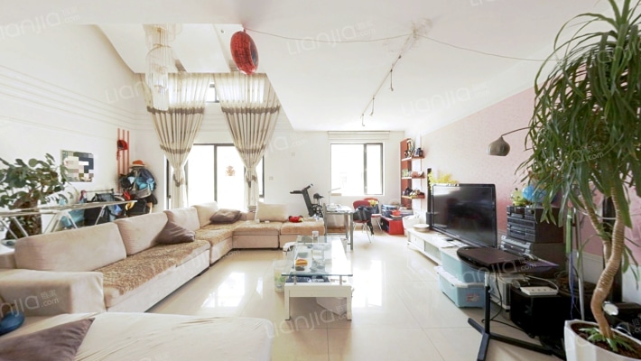 银海山水间二手房实景图