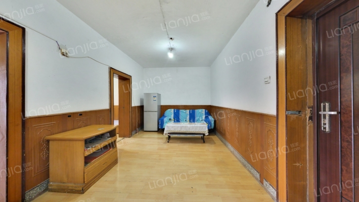 春发楼二手房实景图