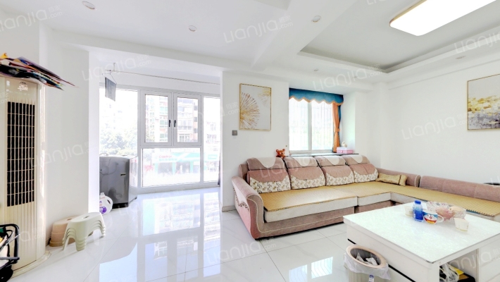 新世纪花园A区二手房实景图