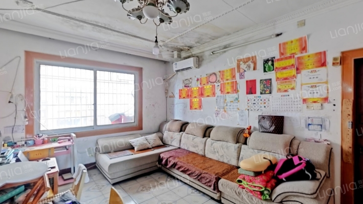 岳阳市金属回收公司家属区二手房实景图