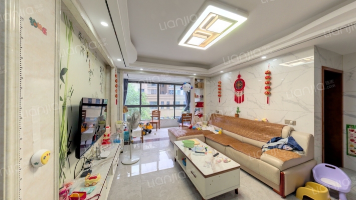 众安春江时代二手房实景图