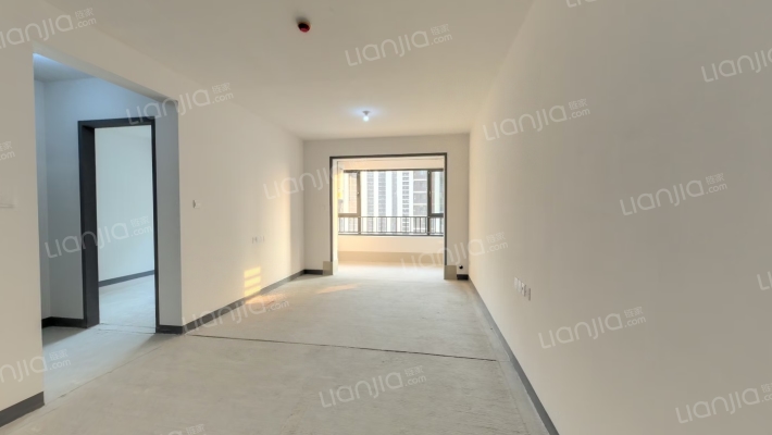 美的锦观城二手房实景图