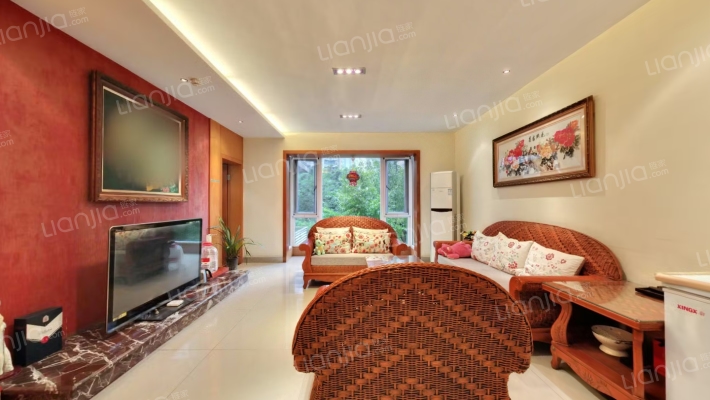 骑龙山庄(南岸)二手房实景图