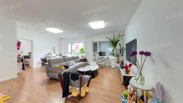 锋尚国际公寓二手房实景图