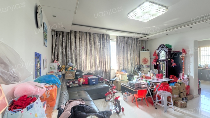 银来花苑二手房实景图