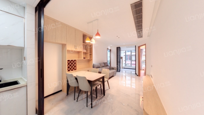 银行中心宾楼二手房实景图