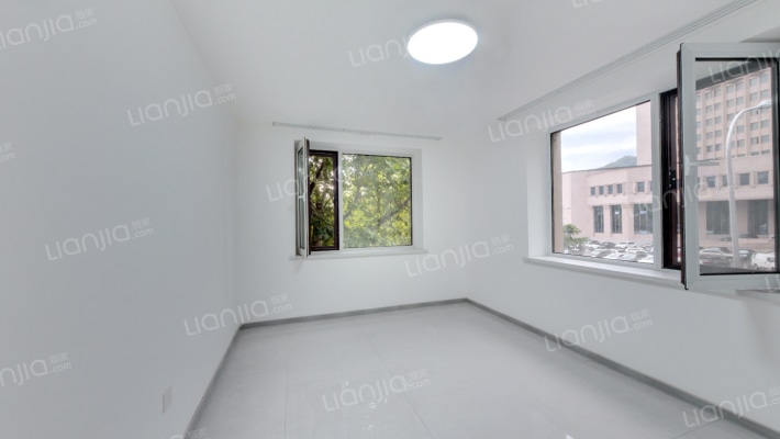 39中港湾街二手房实景图