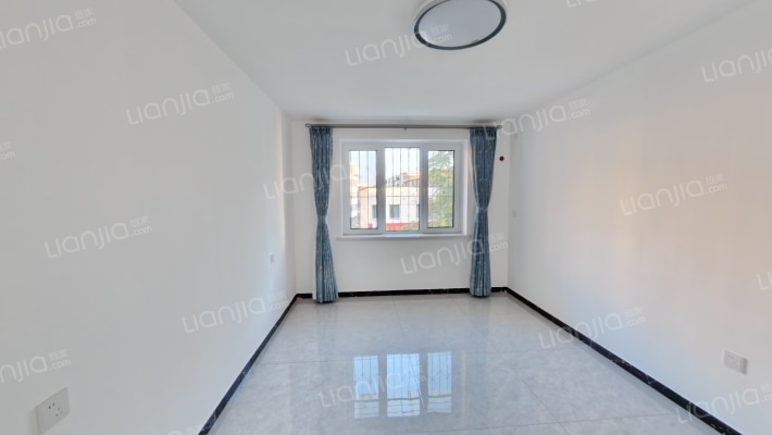 东岳楼二手房实景图