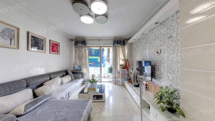 朗悦君廷二手房实景图