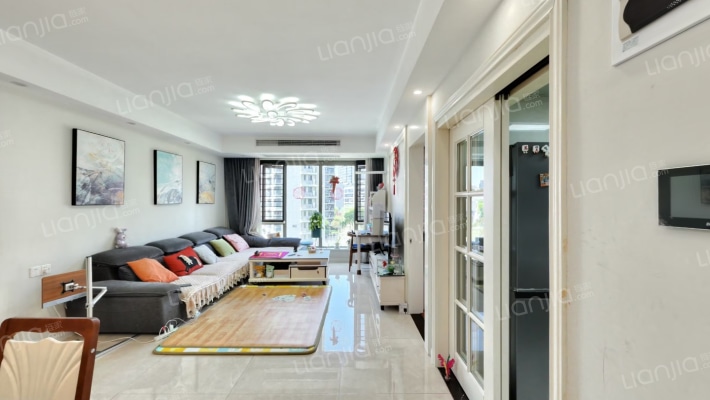 阳光郡二手房实景图