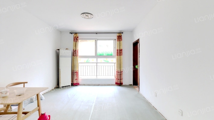 一米阳光二手房实景图