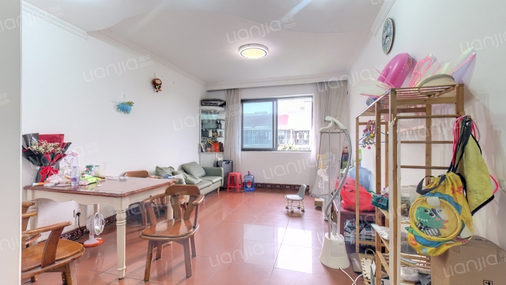 电子十所宿舍二手房实景图