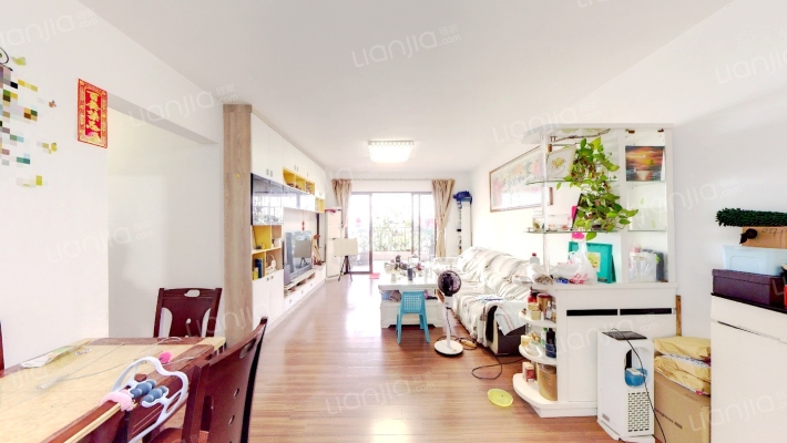 骏悦华庭二手房实景图