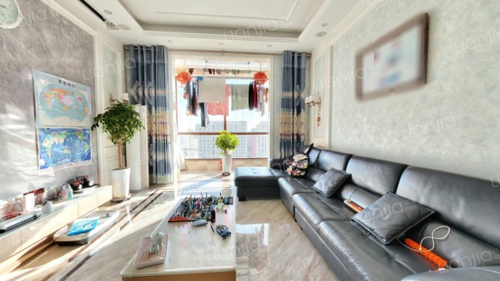 龙景逸墅二手房实景图