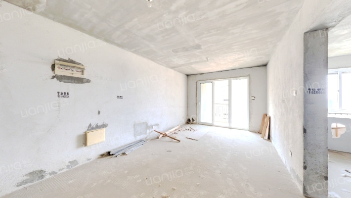 四季金辉二手房实景图