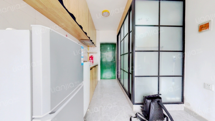 建大三小区二手房实景图