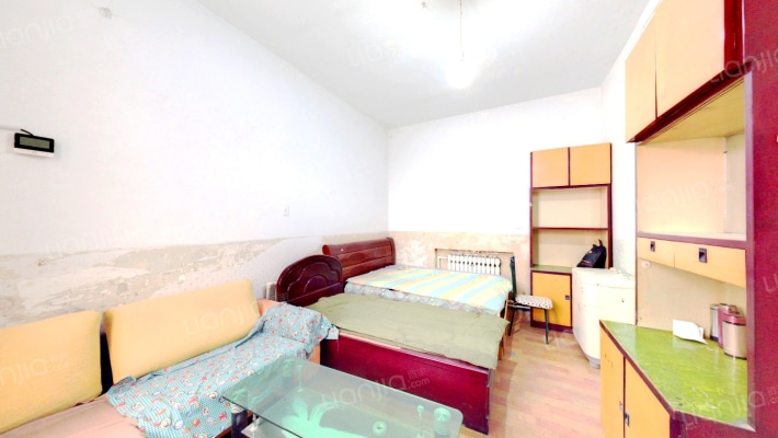 省外贸土畜产宿舍二手房实景图