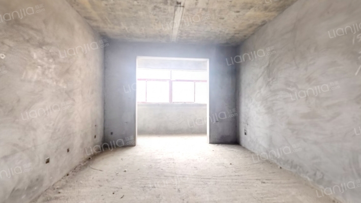 学府春天二手房实景图