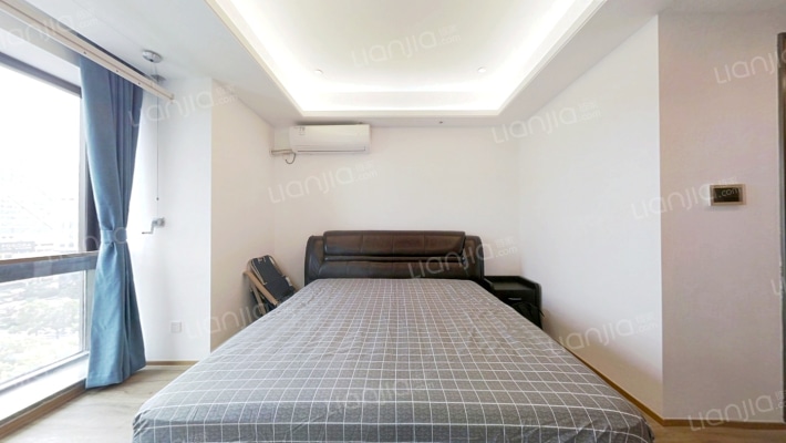 堇里商座二手房实景图